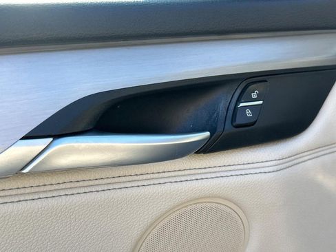 Used 2015 BMW X5 xDrive35i image 21