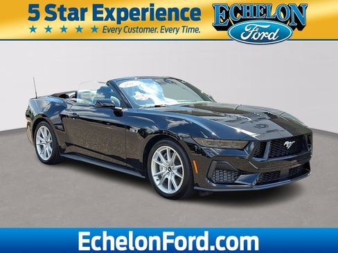 Used 2025 Ford Mustang GT Premium RWD image 1