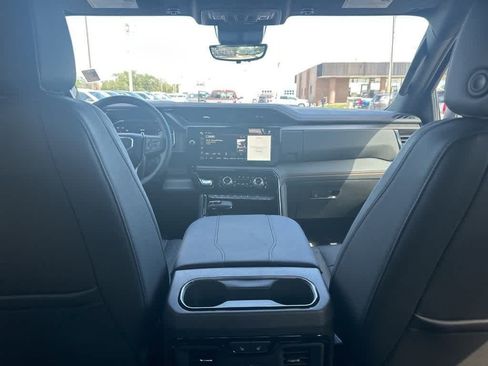 New 2024 GMC Sierra 1500 AT4 w/ Technology Package image 28