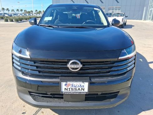 New 2026 Nissan Kicks S image 2