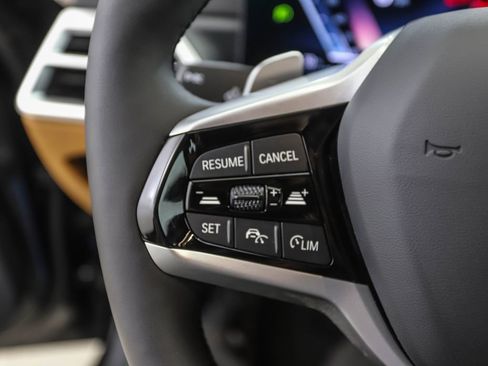 Used 2025 BMW 330i xDrive Sedan w/ Premium Package image 11