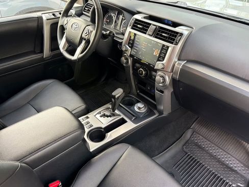 Used 2022 Toyota 4Runner TRD Sport w/ Technology Package AWD/4WD image 18