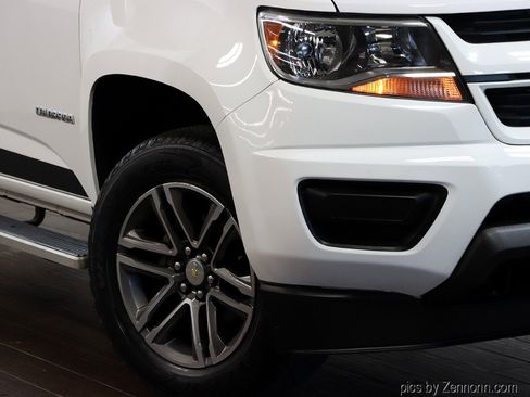 Used 2019 Chevrolet Colorado W/T w/ Custom Special Edition image 3