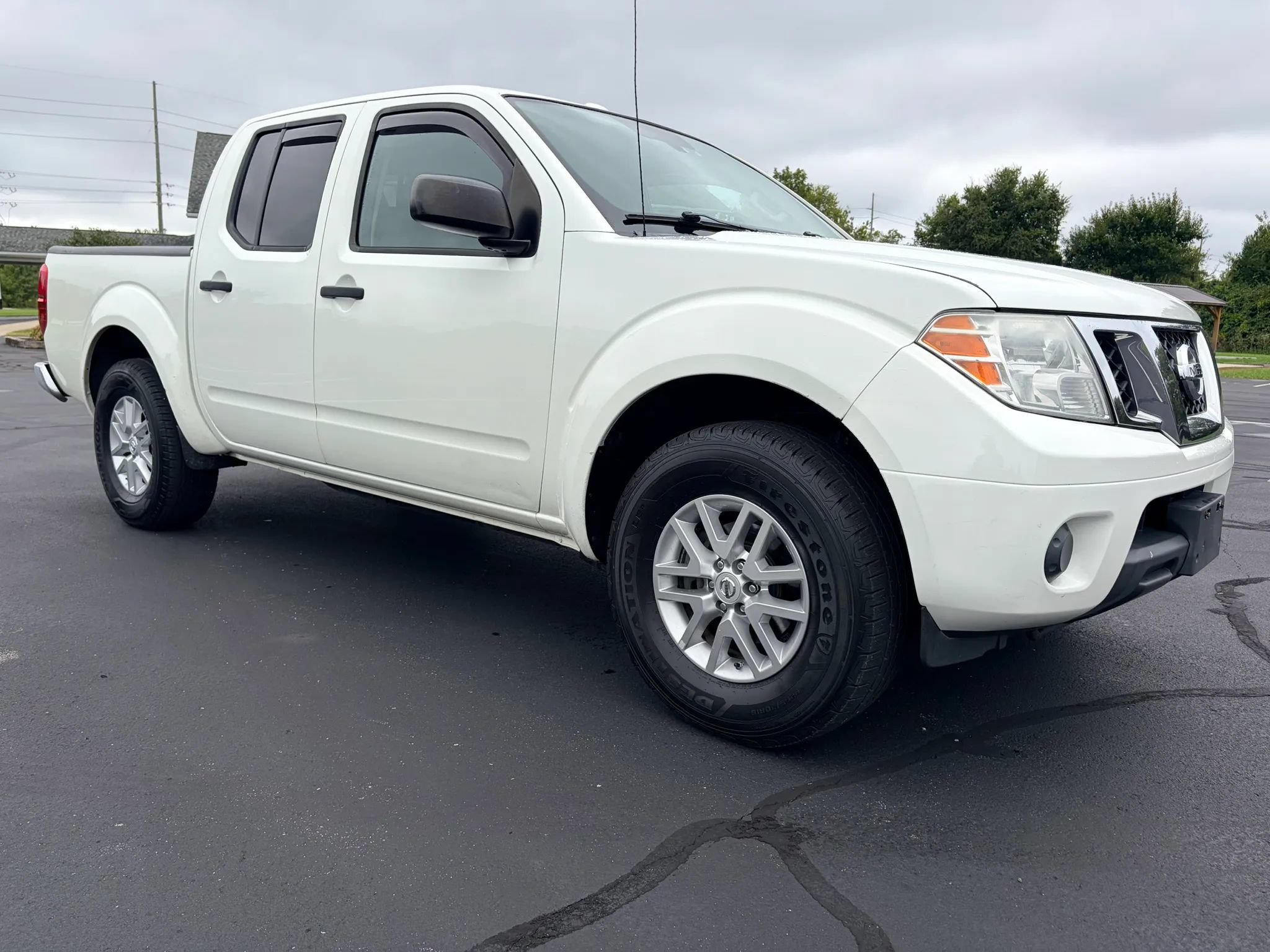 Used 2016 Nissan Frontier SV AWD/4WD image 7