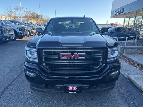 Used 2018 GMC Sierra 1500 SLE w/ SLE Value Package image 2