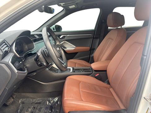 Used 2022 Audi Q3 2.0T Premium Plus image 9