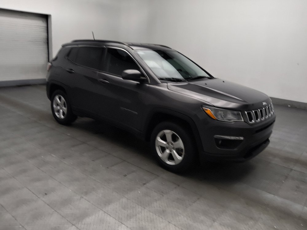 Used 2019 Jeep Compass Latitude FWD image 11