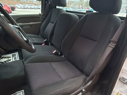 Used 2013 Chevrolet Silverado 1500 W/T image 13