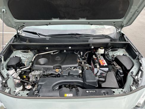 Used 2022 Toyota RAV4 Adventure AWD/4WD image 33