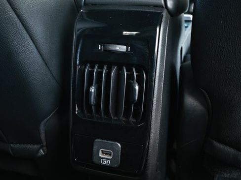 Used 2024 Jeep Compass Limited AWD/4WD image 29