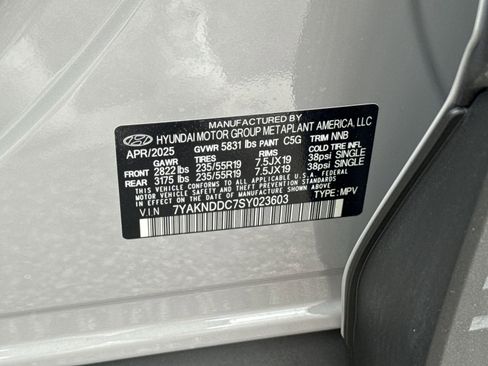 New 2025 Hyundai Ioniq 5 SEL image 28