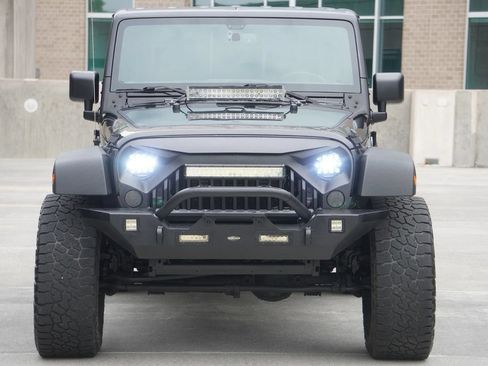 Used 2016 Jeep Wrangler Unlimited Sport w/ Quick Order Package 24S AWD/4WD image 20