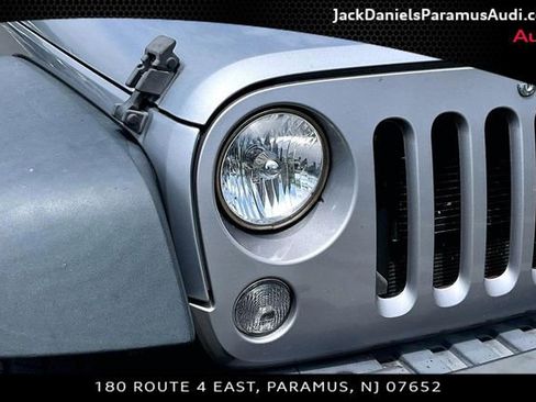 Used 2015 Jeep Wrangler Unlimited Sport w/ Quick Order Package 24S AWD/4WD image 21