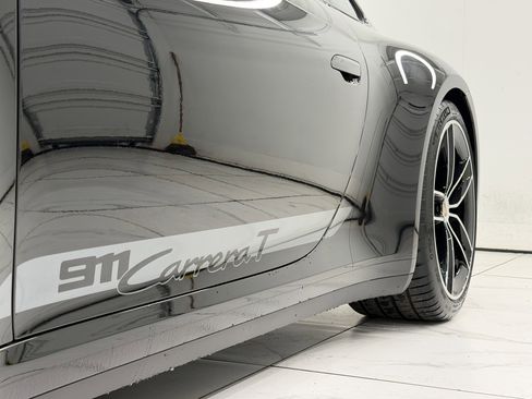New 2026 Porsche 911 Carrera T RWD image 20