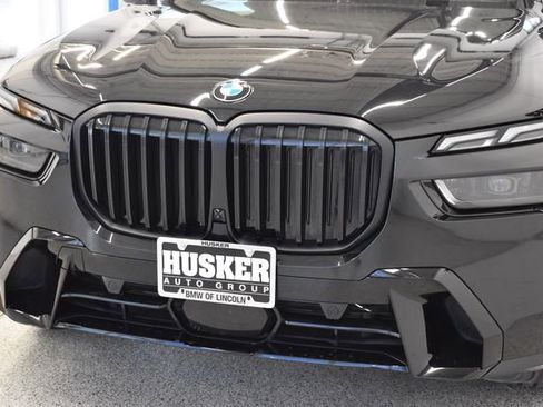 Used 2026 BMW X7 xDrive40i AWD/4WD image 14