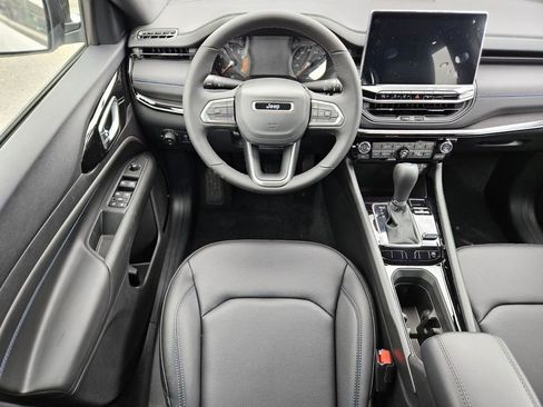New 2026 Jeep Compass Limited image 10