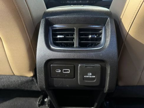Used 2019 Chevrolet Blazer Premier AWD/4WD image 28