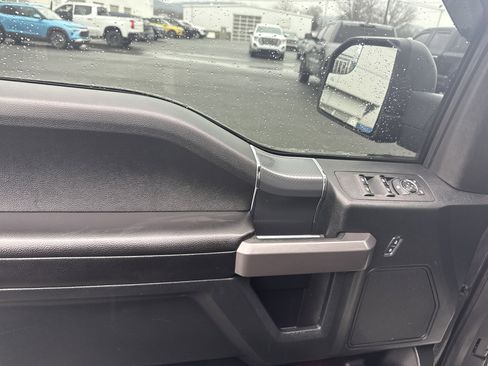 Used 2019 Ford F150 XLT w/ Equipment Group 302A Luxury image 16