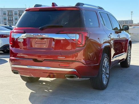 Used 2023 GMC Acadia Denali w/ Denali Ultimate Package image 9