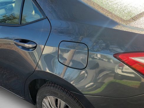 Used 2015 Toyota Corolla LE image 25