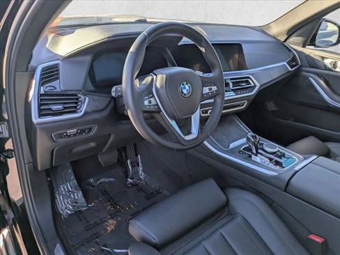 Used 2022 BMW X5 sDrive40i w/ Parking Assistance Package image 10
