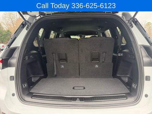 New 2026 Jeep Grand Cherokee L Laredo AWD/4WD image 10