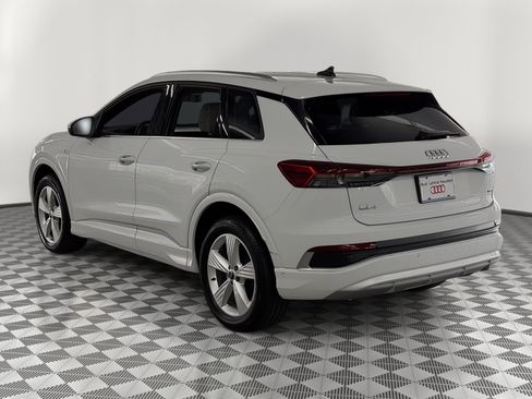 Certified 2024 Audi Q4 e-tron Prestige AWD/4WD image 3