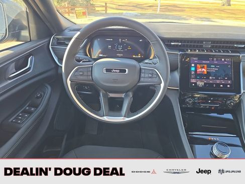 New 2026 Jeep Grand Cherokee Laredo X AWD/4WD image 13