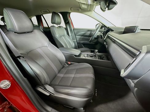 Used 2025 MAZDA CX-50 AWD 2.5 S w/ Preferred Package image 31