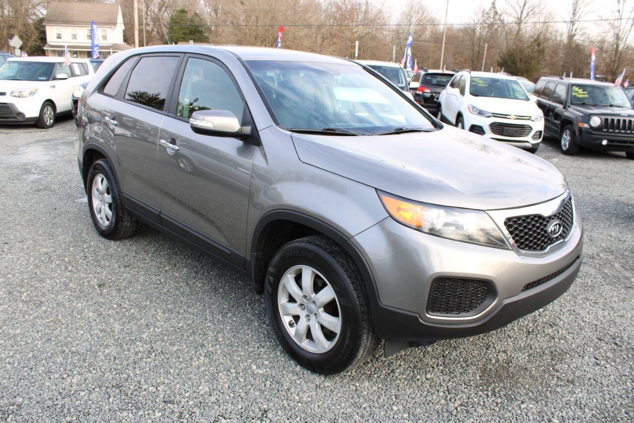 Used 2013 Kia Sorento LX FWD image 4