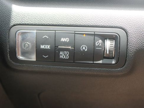 Used 2025 GMC Terrain Elevation w/ Elevation Premium Package AWD/4WD image 46