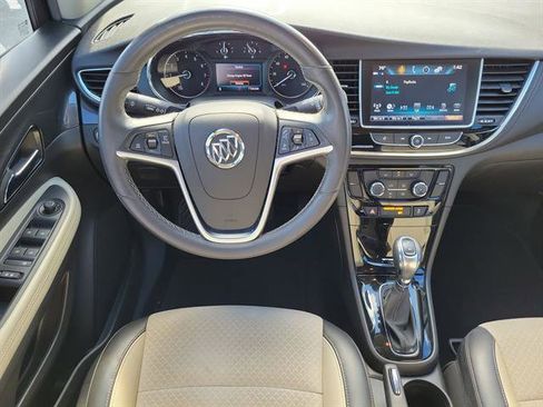 Used 2020 Buick Encore Preferred w/ Safety Package image 16