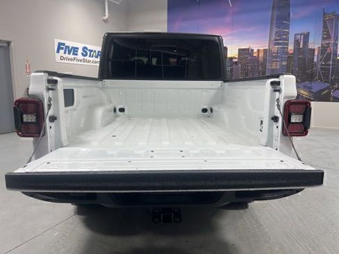 New 2026 Jeep Gladiator Sport AWD/4WD image 29