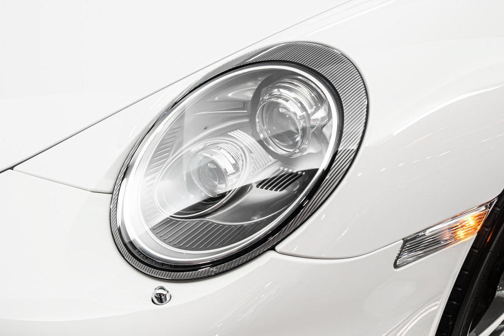 Used 2010 Porsche 911 Turbo AWD/4WD image 14