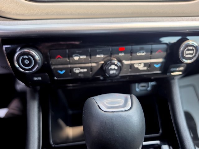 Used 2024 Jeep Compass Limited AWD/4WD image 18