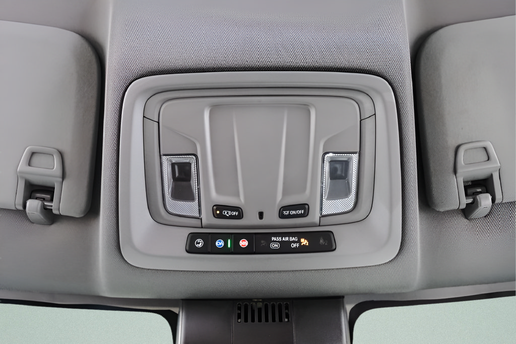 Used 2024 Chevrolet Silverado 1500 RST AWD/4WD image 17
