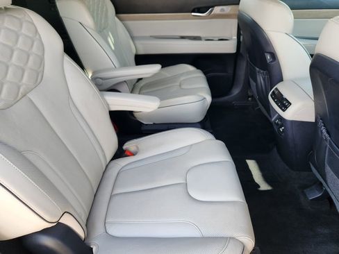 Used 2021 Hyundai Palisade Limited image 22
