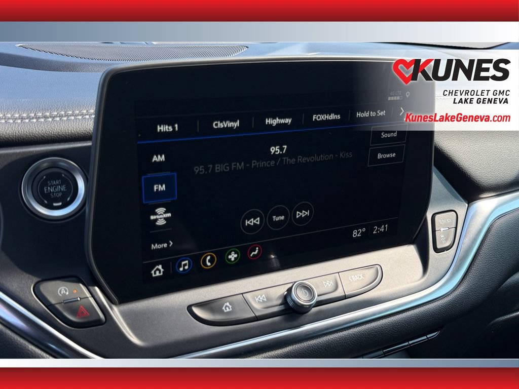 Used 2025 Chevrolet Blazer LT AWD/4WD image 22