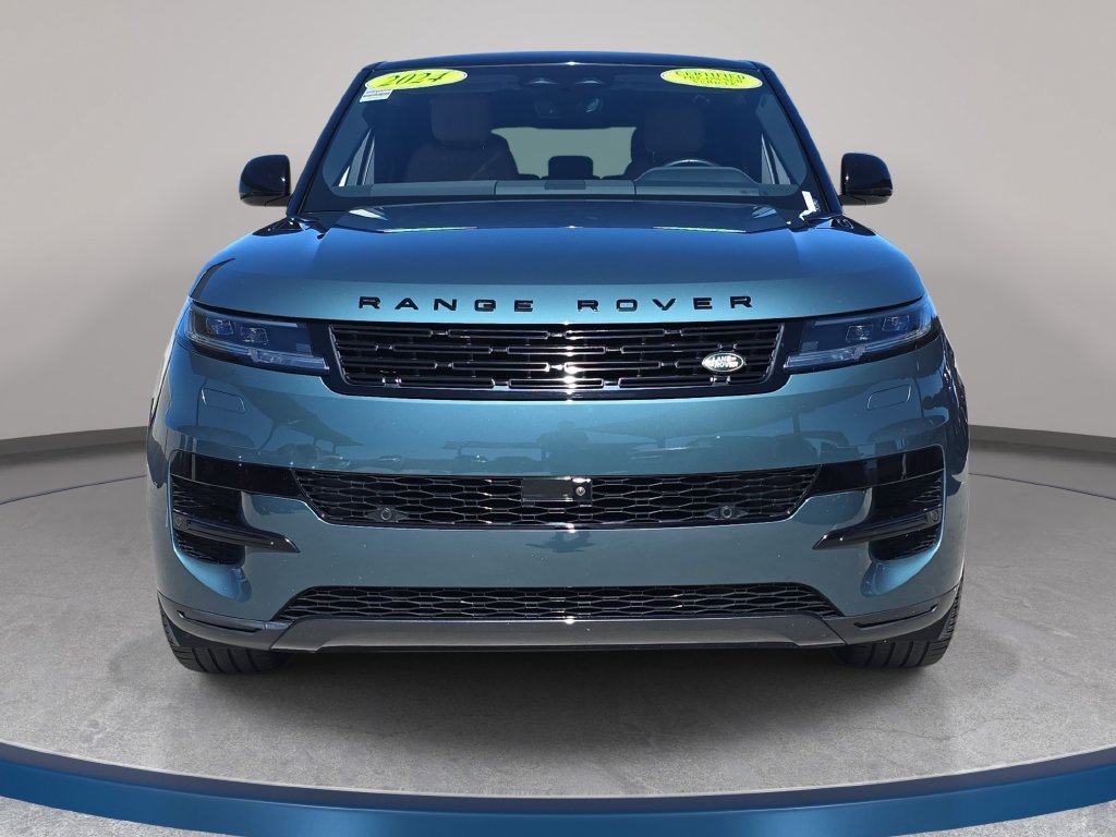 Used 2024 Land Rover Range Rover Sport SE AWD/4WD image 2