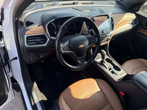 Used 2019 Chevrolet Equinox Premier FWD image 25