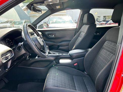 Used 2024 Honda HR-V Sport image 10