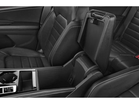 Used 2024 Volkswagen Atlas SEL AWD/4WD image 17
