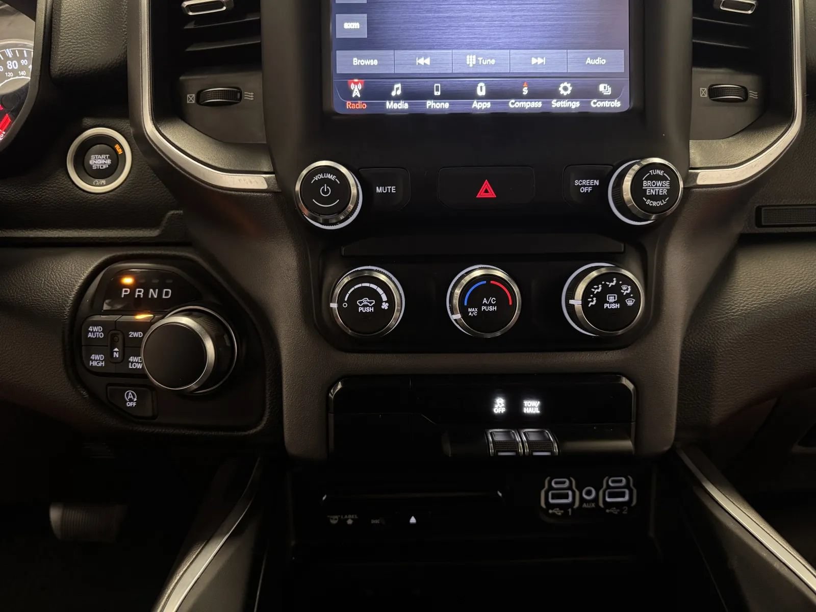 Used 2019 RAM 1500 Big Horn AWD/4WD image 29
