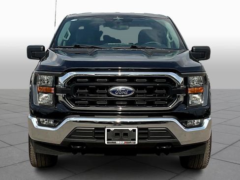 Used 2023 Ford F150 XLT image 3