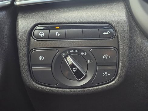 Used 2022 INFINITI QX50 Luxe image 21