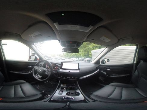 Used 2026 Nissan Rogue SL AWD/4WD image 40