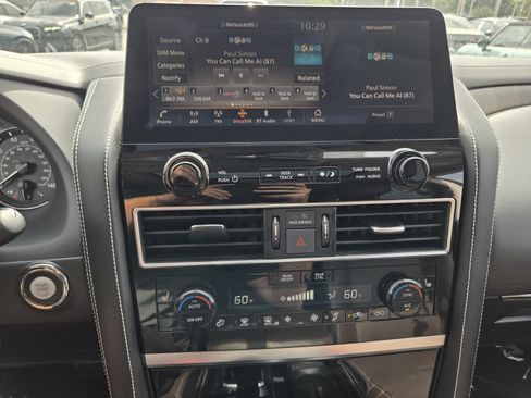 Used 2023 INFINITI QX80 Premium Select w/ All-Season Package AWD/4WD image 24