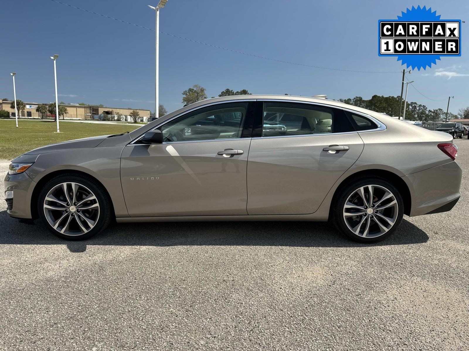 Used 2024 Chevrolet Malibu LT FWD image 7