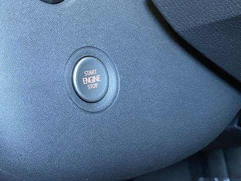 Certified 2023 Volkswagen ID.4 Pro S AWD/4WD image 19