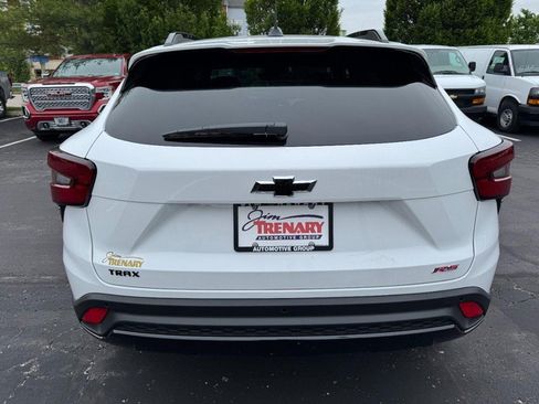 New 2026 Chevrolet Trax RS w/ Driver Confidence Package FWD image 28